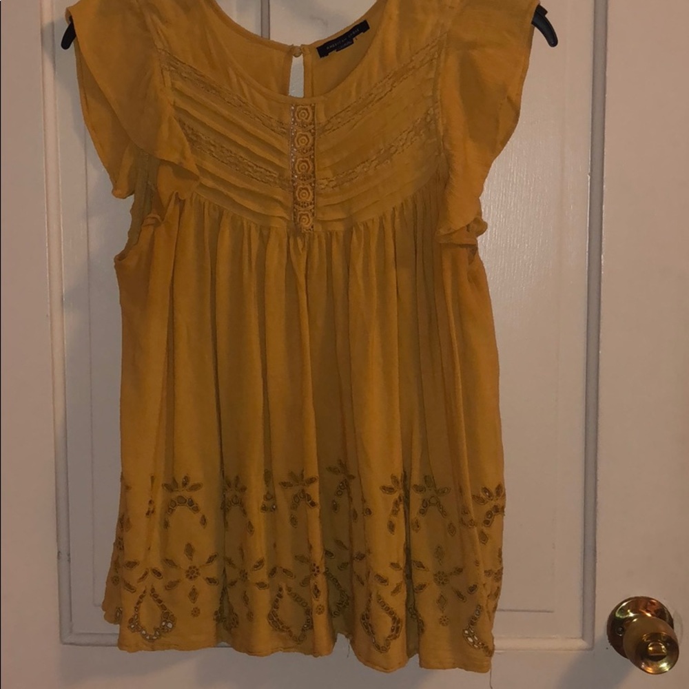 American Eagle top